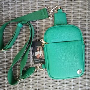 Modern + Chic Crossbody Bag